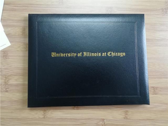 芝加哥洛约拉大学毕业证成绩单